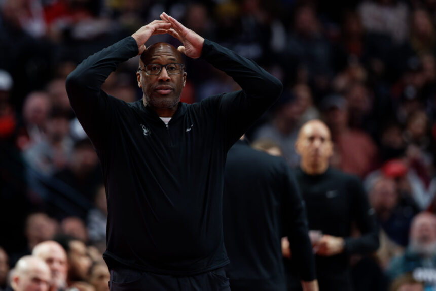 Latest updates on Kings: Firing head coach Mike Brown 'never wanted' in Sacramento