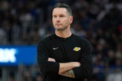 Los Angeles Lakers could change season by adding key player to starting lineup, JJ Redick made smart decision