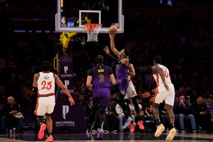 Los Angeles Lakers star blames himself for loss to Pistons, praises Detroit star: ``I didn't handle it well.''