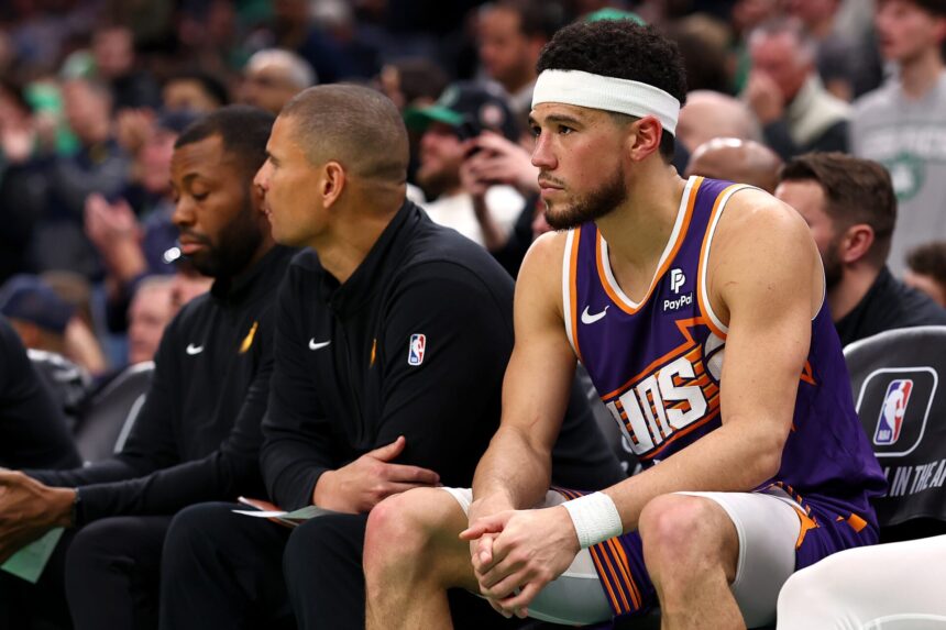 Devin Booker says there's 'no excuse' for his performance, addressing Phoenix Suns' problems