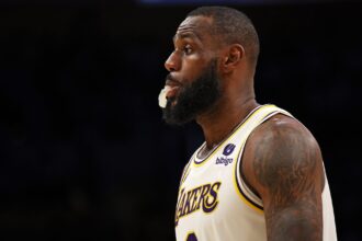 Draymond Green responds to LeBron James' criticism of Rob Pelinka regarding Los Angeles Lakers roster