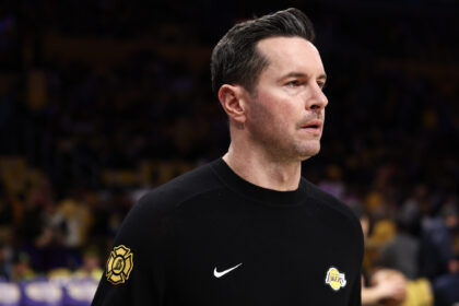 JJ Reddick introduces the elite mentality in postgame comments on the Lakers' victory, and he holds them to a high standard