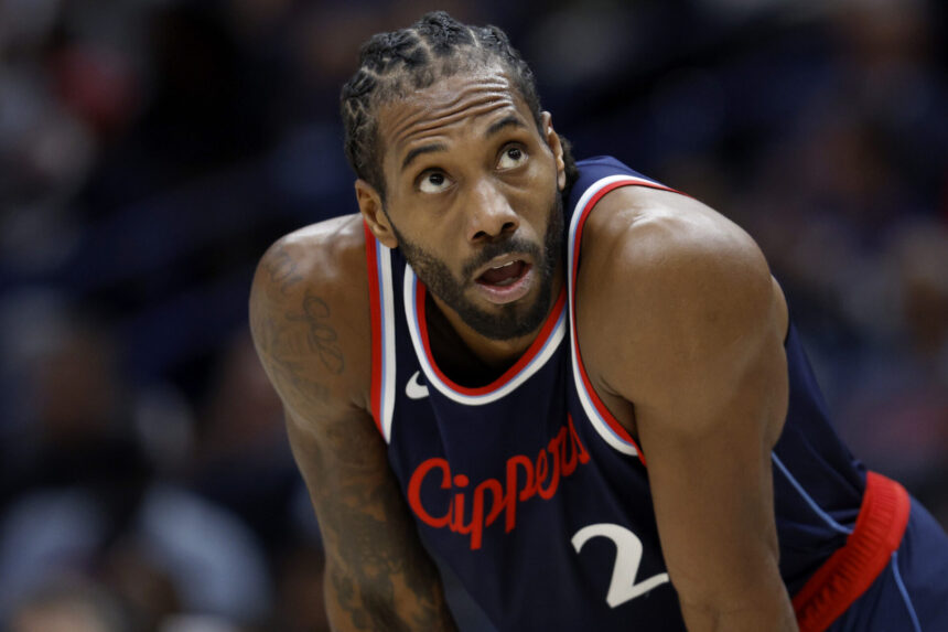 Kawhi Leonard welcomes the development of his Clippers teammates who notched the third 20-20 game of the season.